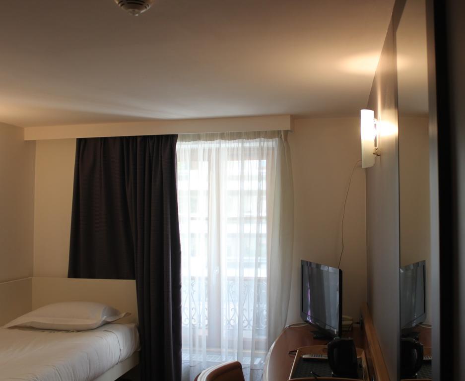 Hotel Metropolitain París Habitación foto