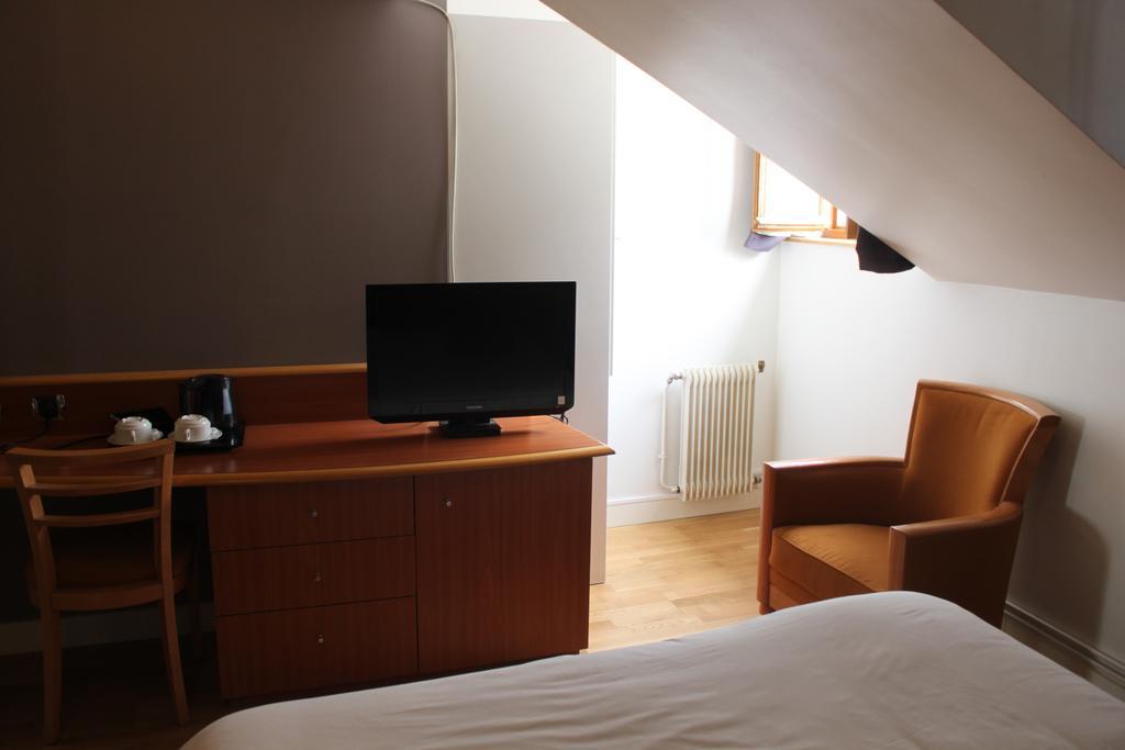 Hotel Metropolitain París Habitación foto