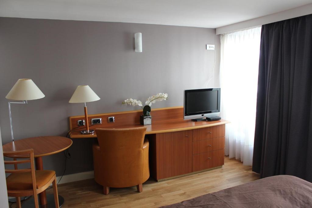 Hotel Metropolitain París Habitación foto